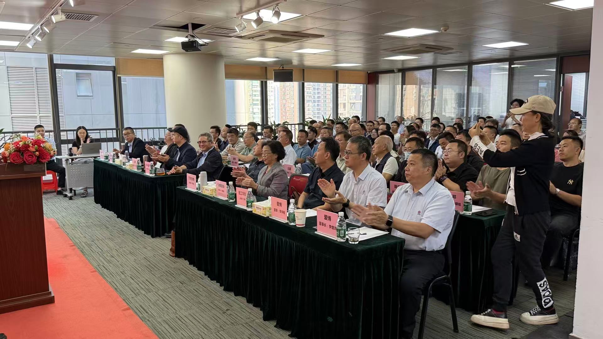 课堂现场.jpg 课堂现场.jpg